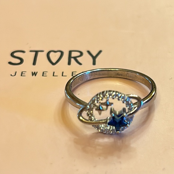 NWT Special Star Planet & Stars Ring by Story Jewellery Size 9 - Picture 6 of 13